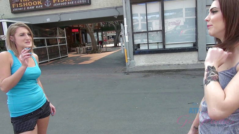 ATK Girlfriends: Virtuální rande s Kierou Winters a Avah Sweetz, část 1