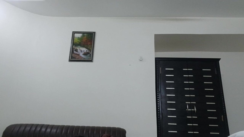 Daddy Dude: Grande Petto Indiano Papà Nudo Flette E Allenamento Video