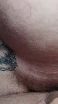 Een hetero puceau ce fais baiser par een homo-actif dominant