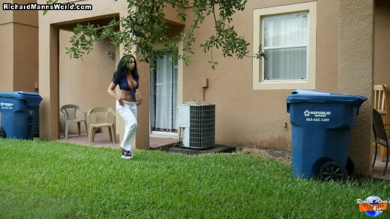 Richard Manns World: Jadan Snow Hammered by the Bashbrothas