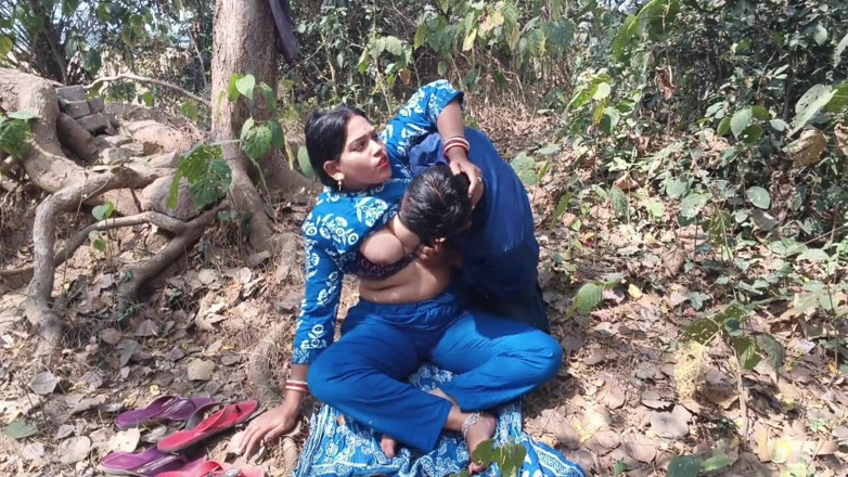 Sona bhabhi: Indian Village Sex Video, Indian Girl Big Boob Press by...