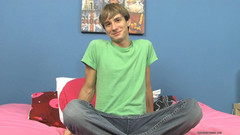 Lollipop Twinks: El sexy Twink Nathan Stratus habla de grandes pollas