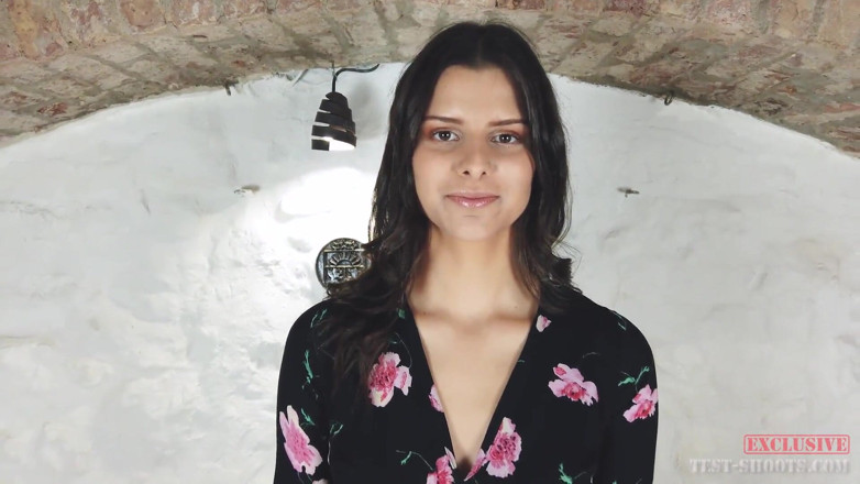 Test-Shoots: Video eksklusif gadis remaja imut viola kat si gadis perawan...