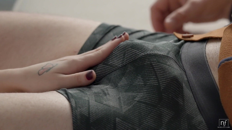 BrattySis: Ми з учителем робимо історію - s45:e20