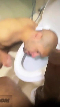 Debaixo dos meus pés: o lixo submisso degenerado