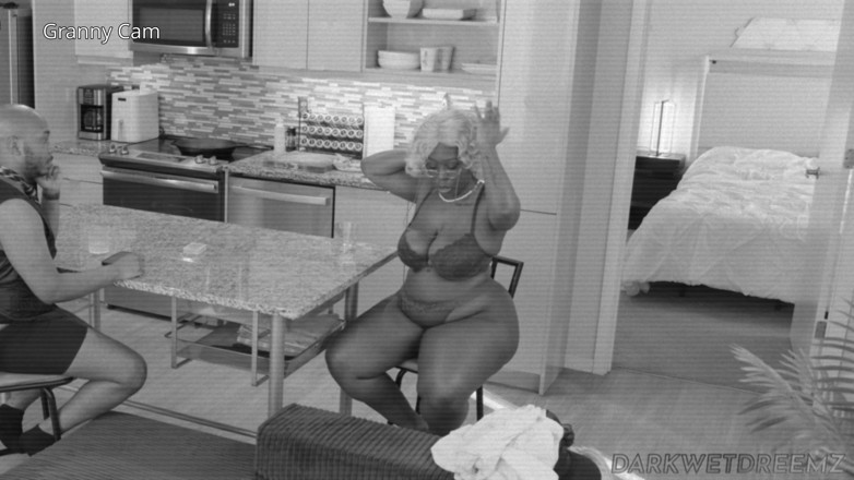 Dark Wet Dreemz: Betrapt oma die mijn man neukt ... Opnieuw!!