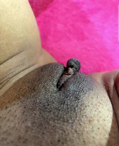 Kanchan devi: Pepek hitam memanjakan dalam isteri India