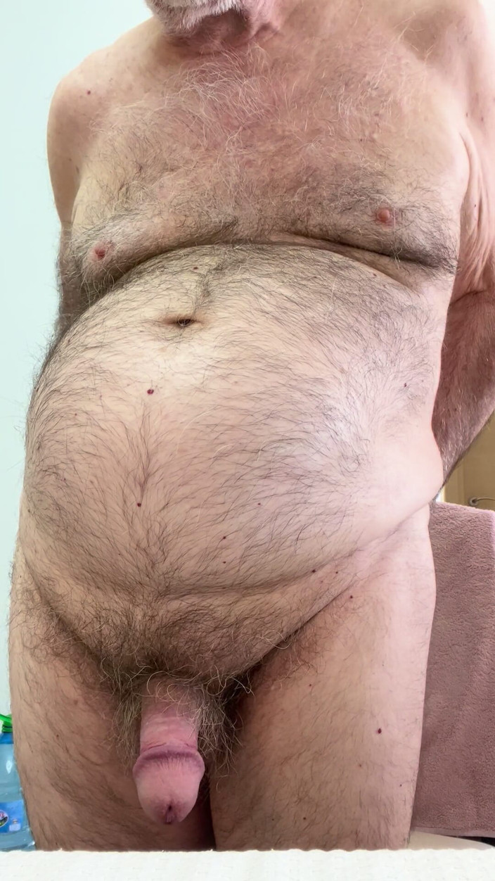 Coach Karl dude lodge: Coach Karl Nipple Stiffy Time Pt 1 7400