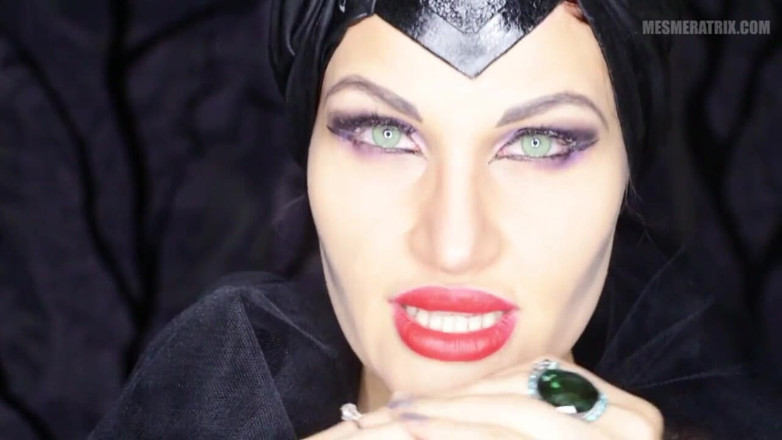 Lady Mesmeratrix Official: In to maleficenteyes...