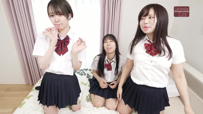 J Hentai Matings: Please Let Me Have Sex - My Longtime Friend Agrees to...