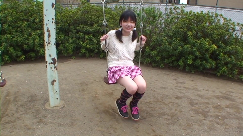 Japan Lust: Mamiko ist eifrig darauf, diesen schwanz in ihre muschi zu...