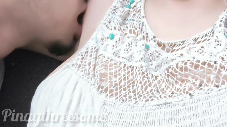 Pinay Threesome: Koltuk altımı yalamak ister misin? Yala koltuk altı asmr