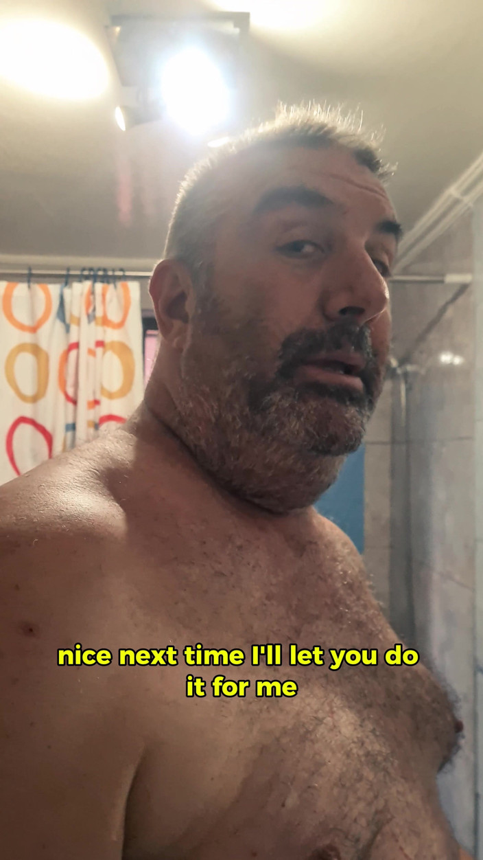 Punchbagplz: Before the Fight - Silver Stepdaddy Boxer POV