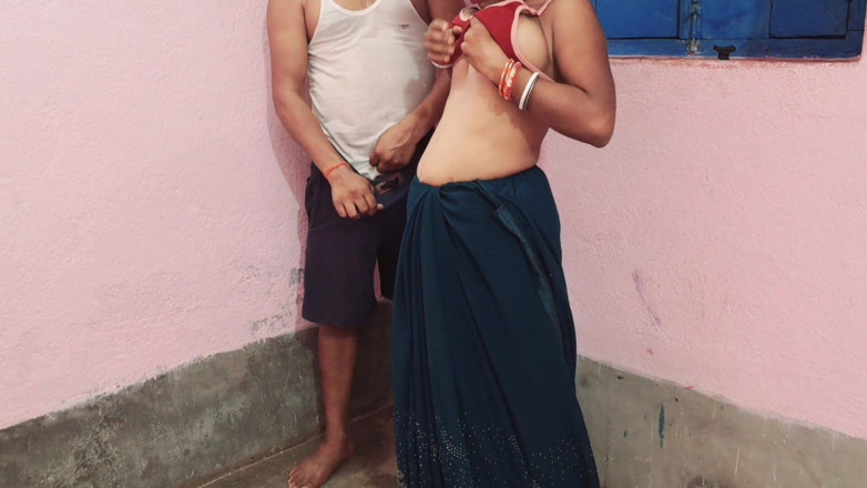 Trilokinath: Bhabhi Ấn Độ nóng bỏng đụ