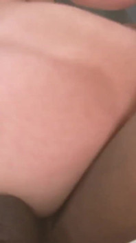 Nejžhavější prsatá scéna 3 velká prsatá brunetka MILF dostává anální creampie a mezirasový výstřik na obličej