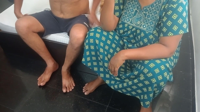 Tamil lesbian: Probírané o focení