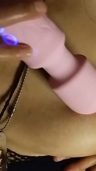 Deshi bhabhi tận hưởng với âm hộ nóng bỏng của cha dượng có lông