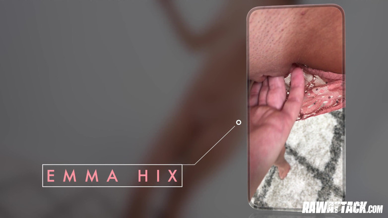 Raw Attack: Emma Hix are parte de o ejaculare înăuntru dublă în perspectivă divizată
