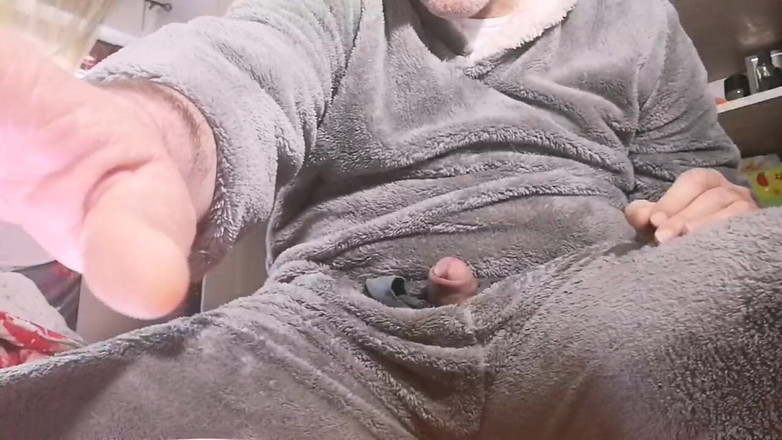 Setesesso7: No tak, prase, pojďme spolu masturbovat tuto studenou únorovou sobotu!