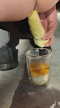 Chcaní a creampie z mého zadku food klystýr