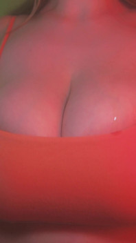 你需要一个大奶子健身房朋友吗？- Lilykoti