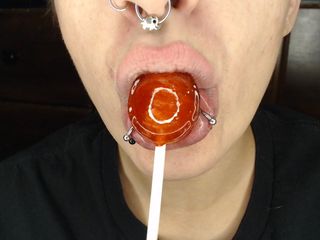 TLC 1992: छेदी हुई लेस्बियन lollipop Licker