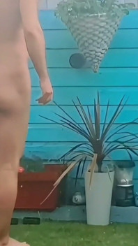แก้ผ้าในสวนของฉัน (วันต่างๆ)
