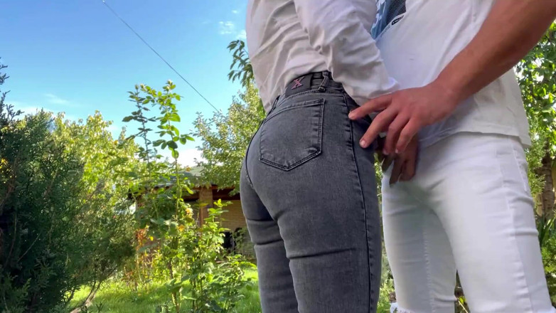 Femdom Sex: Blond Slut Blowjob with Facial in Garden