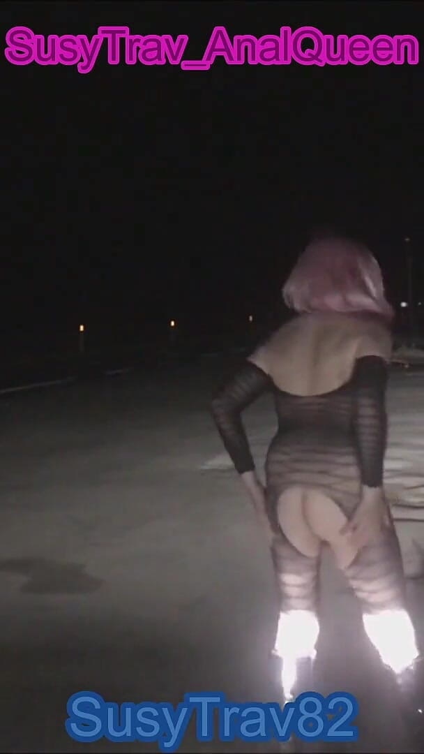 Outdoor Catsuit Naked Slutwalk (Susy trav analqueen)