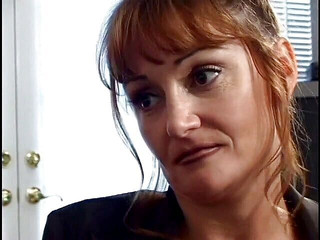 Cumming Soon: Ten chlap miluje, když si dáma pumička strčí jeho ptáka...