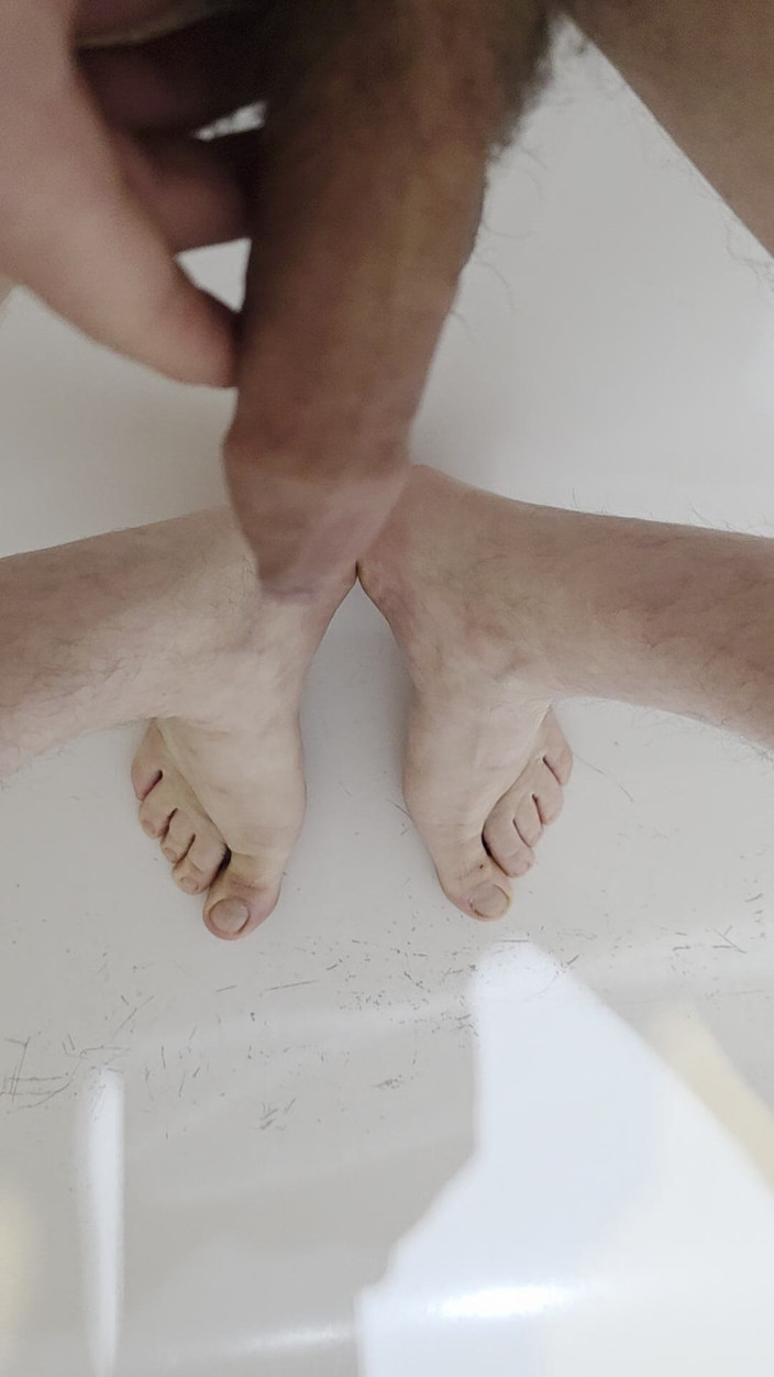 Nalekhome: Kencing di kaki
