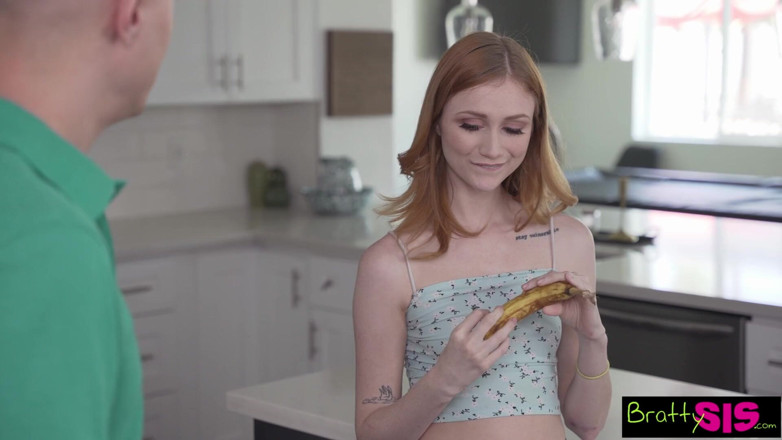 BrattySis: My stepsister is bananas