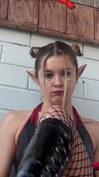 Goddess Renata Fox Teaches You to Suck a Dick, Makes You Lick the Sole and Develops Your Tight Asshole