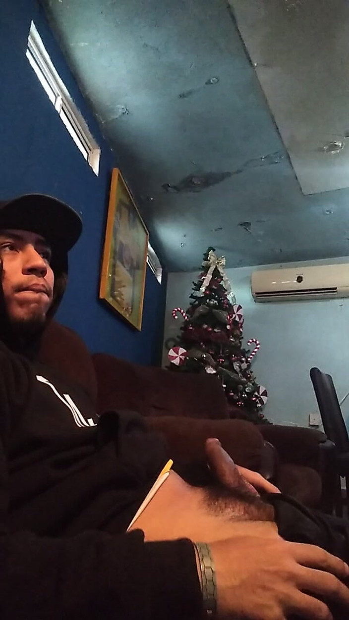 AlexAlejandro13: Wenn du Spaß im Badezimmer haben willst? Hab eine so...