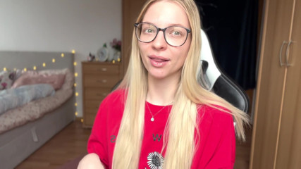 Goddess_Bella_Rae: è la castrazione anche permessa