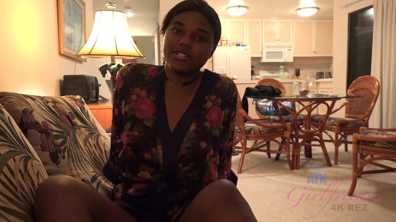 ATK Fans (Girlfriends): Ebony first timer takes massive facial