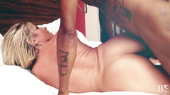 Interracial 69 bbc creampie com Kyla Keys e Chris Cardio