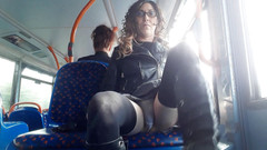 The Midnight Minx: Nadržená šílená jízda v autobuse!