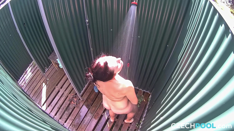 Czech Pool: Czech Pool 29: Super Cute Brunette