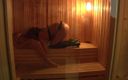 Lovekino: Gangbang in der finnischen sauna