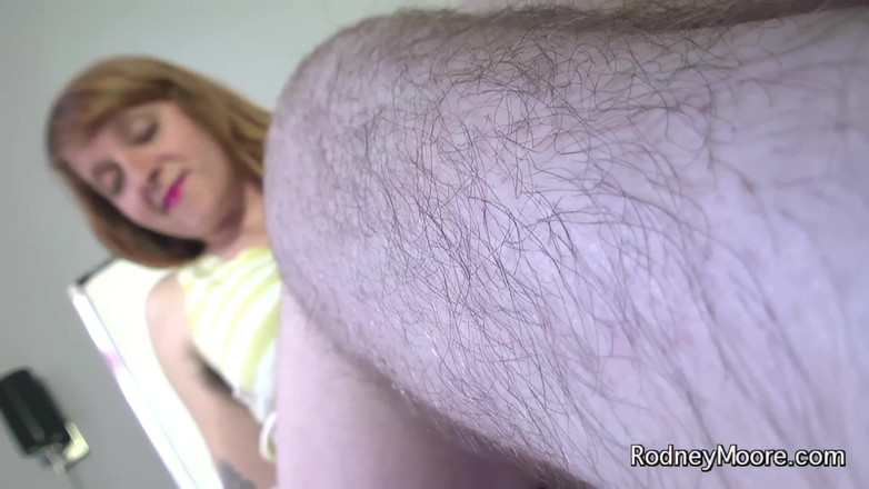 Horny Hairy Girls: हर जगह बाल! क्रेजी बालों वाली आकर्षक बालों वाली लड़की sol Claire