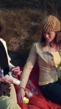 Kara Price och Audrey Rose är heta lesbiska som använder sexleksaker för att njuta
