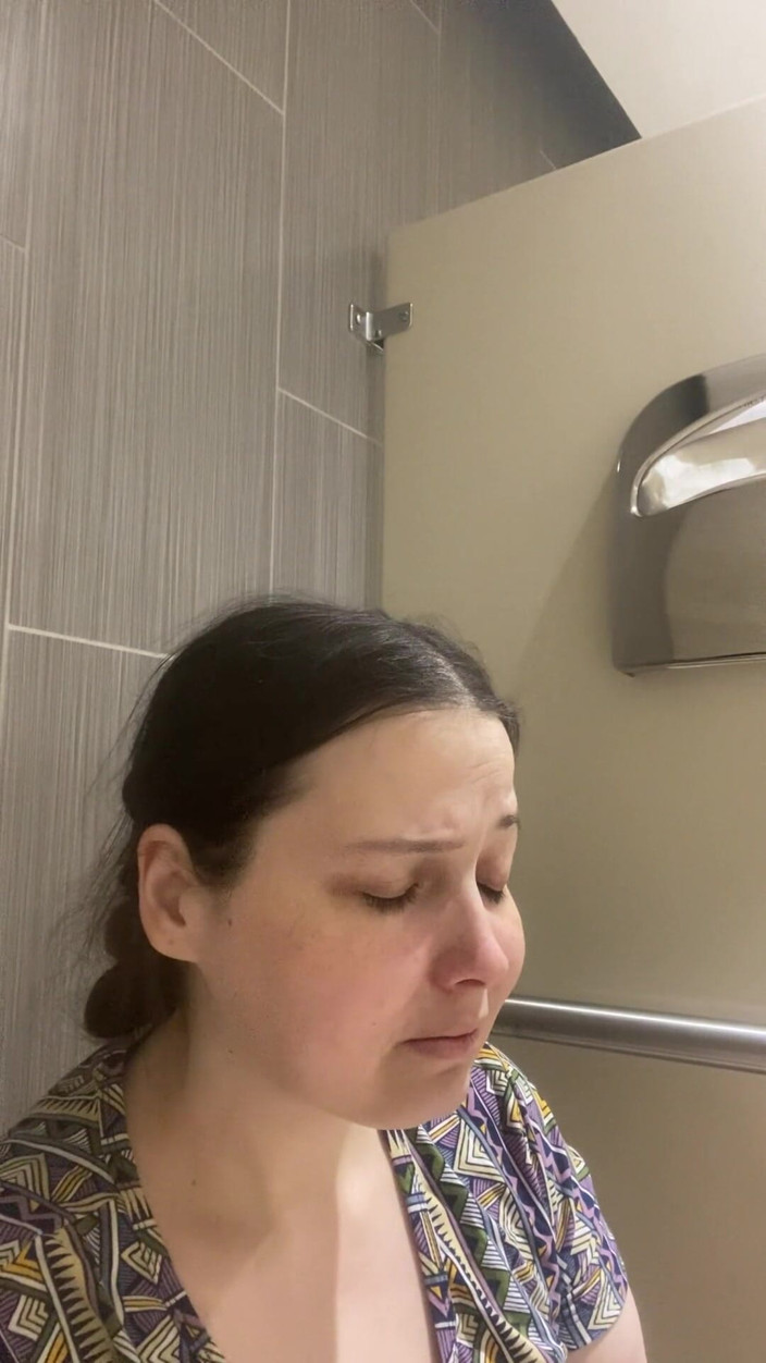 MissChrystalline: baathroom ke stal men charamsukh
