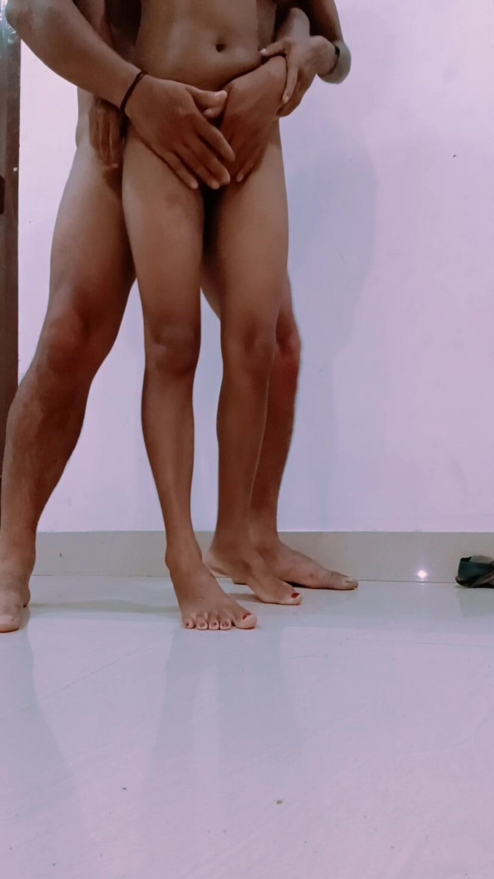 Naina252: Gadis imut india lagi asik ngentot sama pacarnya di naina