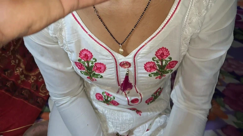 Hot Indian 18+ Stepsister in a Stepbrother Help Her to Relief