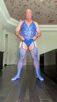 Costume Bleu Complet Avec Prise Et Cage