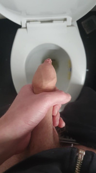 Skinny Teen Pissing