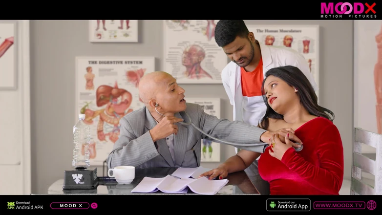 Mood X VIP: Indická dívka s pohledným doktorem si užívá hardcore drsný sex (bich...