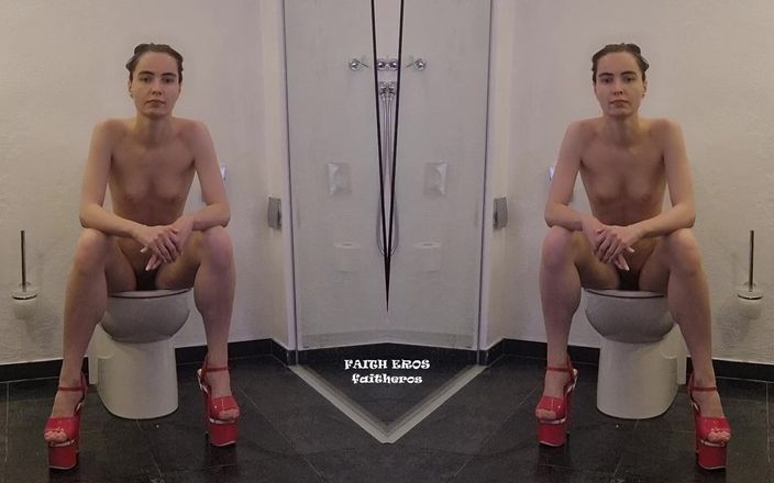 Faith Eros: Des doigts d’éjaculation sur les toilettes
