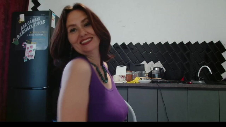 ANGELA_LADY: Undead Your Hairy Cunt on the Floor Is Very Comfortable